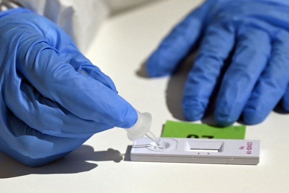 Ilustračný obrázok k článku S pozitívnymi sa roztrhlo vrece: Nitriansky kraj hlási opäť vyše 600 prípadov