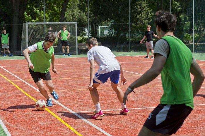 Ilustračný obrázok k článku Školské športoviská v Trenčíne sú OTVORENÉ: V akých časoch a čo treba splniť?