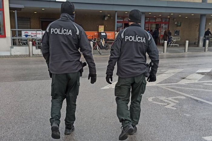 Ilustračný obrázok k článku Dodržiavate lockdown?! POZOR, polícia to v hlavnom meste vo veľkom kontroluje