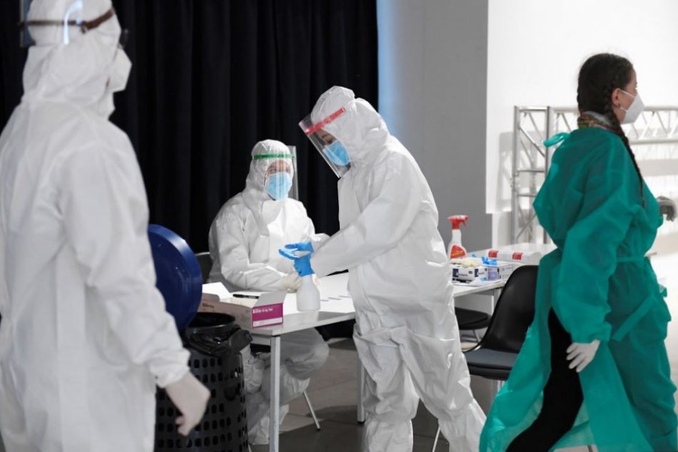 Ilustračný obrázok k článku Letecké opravovne Trenčín testovali zamestnancov: Koľkí boli pozitívni?