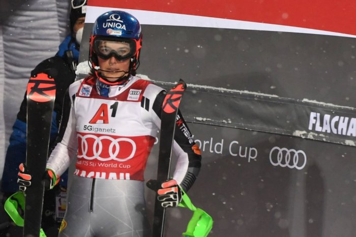 Ilustračný obrázok k článku ŠKODA! Vlhovej nevyšiel útok na zlatý hetrik v nočnom slalome: Raduje sa Shiffrinová! FOTO