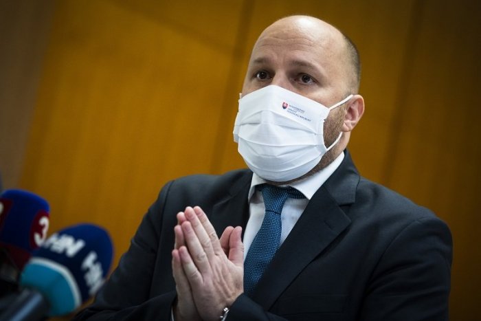 Ilustračný obrázok k článku Naďa to už so Sulíkom prestáva baviť. Podľa Matoviča narába s pravdou svojským spôsobom