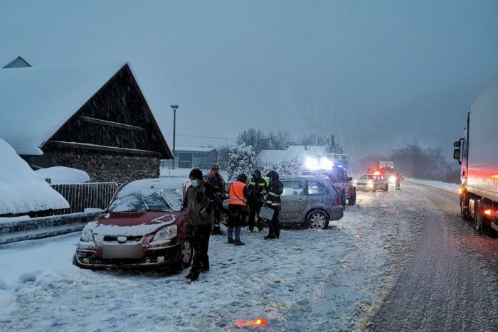 Ilustračný obrázok k článku AKTUÁLNE dopravné info zo Žilinského kraja: Kolóny, uzavreté cesty a kritické úseky