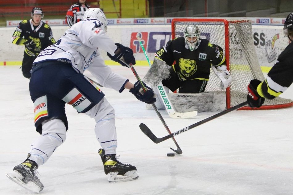 Ilustračný obrázok k článku Nitra nezvládla súboj tabuľkových susedov: V Detve prehrala po nájazdoch, FOTO