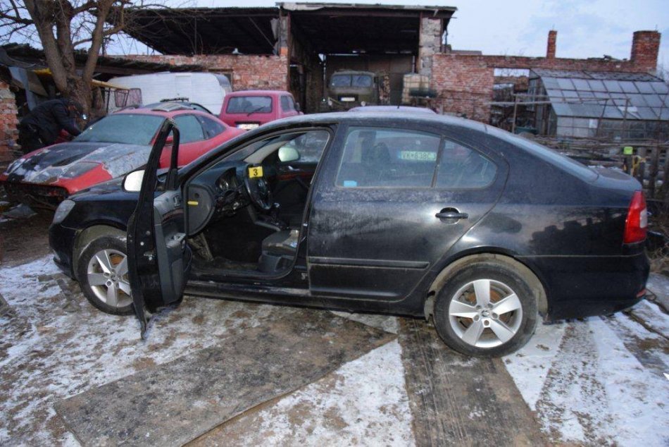 Ilustračný obrázok k článku Krádež auta priamo zo zvolenského parkoviska: Kde bolo nakoniec vypátrané? FOTO