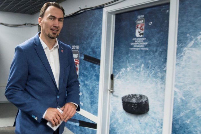 Ilustračný obrázok k článku TRPKÉ slová Šatana hovoria jasne: Na tieto posily zo zámoria ZABUDNIME!