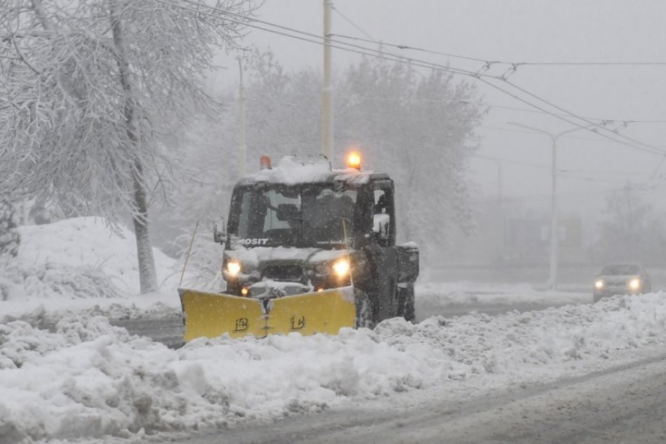 Ilustračný obrázok k článku Je tu ďalšia vlna bielej nádielky a príde aj EXTRÉM! Kde má najviac nasnežiť?