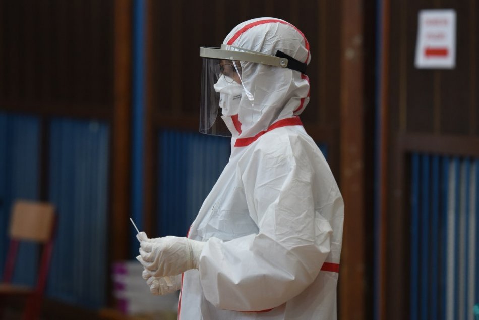 Ilustračný obrázok k článku Banskobystrický kraj má STOVKY nových prípadov: Ktoré okresy vedú nelichotivý rebríček?