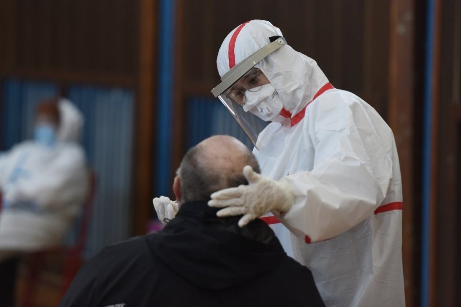 Ilustračný obrázok k článku Poprad v druhom kole testovať nemusí, no aj tak BUDE: Mesto vysvetľuje dôvody