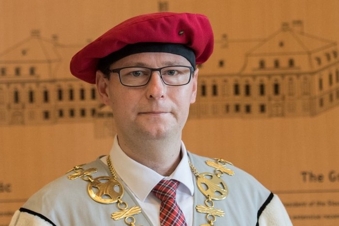 Ilustračný obrázok k článku Habánik hovorí o veľkom záväzku: Aké sú priority rektora Trenčianskej univerzity?