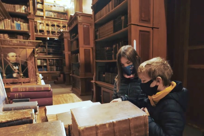 Ilustračný obrázok k článku Mladý sprievodca opäť objavuje Nitru: Na potulky si prizval aj kamarátku, VIDEO