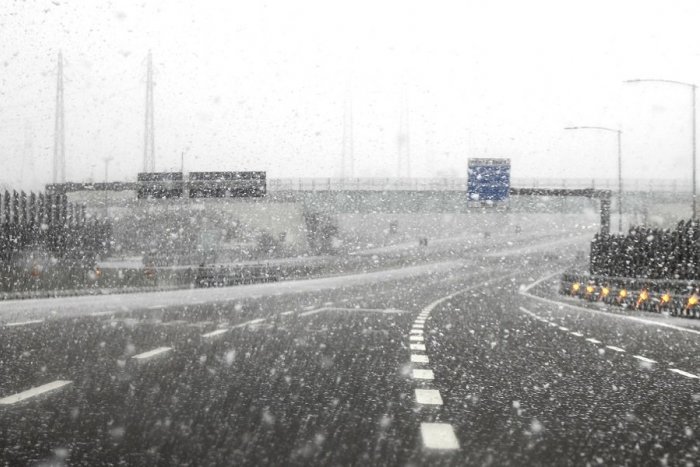 Ilustračný obrázok k článku Nový diaľničný úsek severným Slovenskom je na svete: Vodičom ušetrí čas, VIDEO