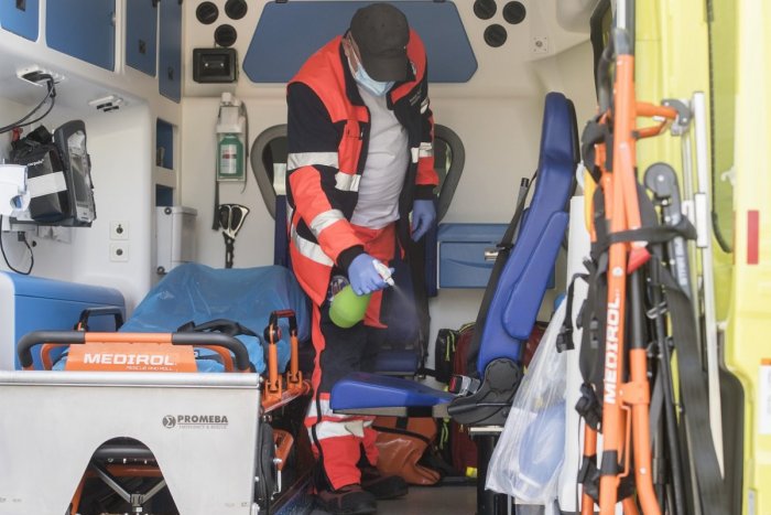 Ilustračný obrázok k článku Koľko prípadov pribudlo v Banskobystrickom kraji? PREHĽAD okres po okrese