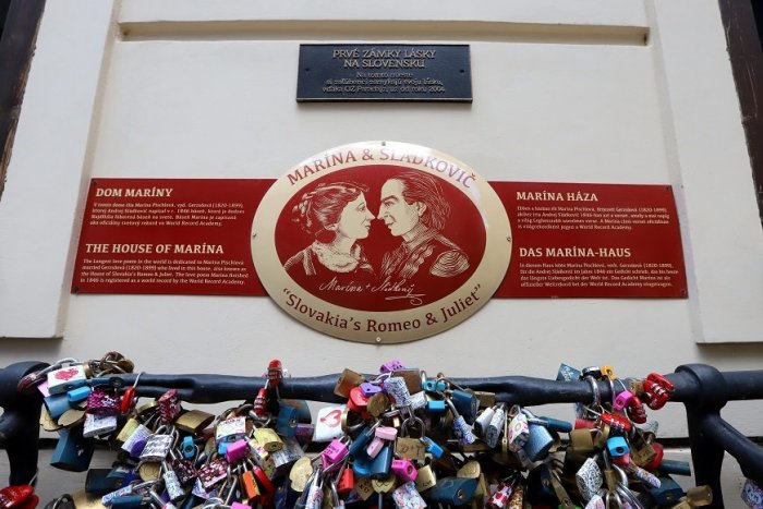 Ilustračný obrázok k článku Banku lásky poznajú aj vo svete: Môže sa stať Európskym múzeom roka 2021