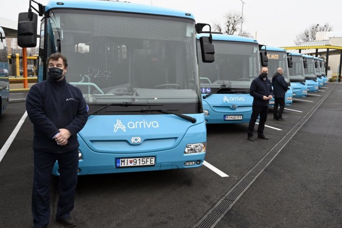 Ilustračný obrázok k článku 7 zaujímavých čísel o modernej autobusovej stanici metropoly Zemplína