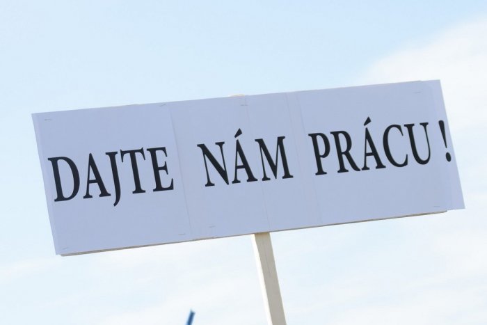 Ilustračný obrázok k článku Nepríjemná správa z hornej Nitry: Pandémia pripravila o prácu množstvo ľudí