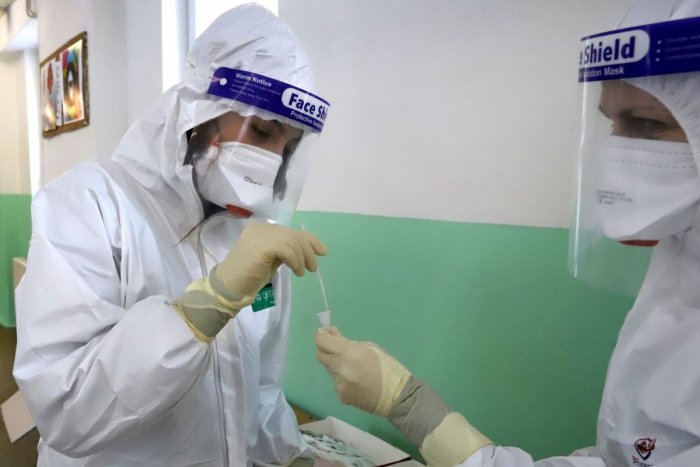 Ilustračný obrázok k článku Banskobystrický kraj má nové výsledky testov: Koronavírus zistili hneď v niekoľkých okresoch