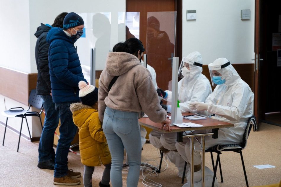 Ilustračný obrázok k článku Kde vás cez víkend vybavia? Odberové miesta otvára Žiar aj Kremnica