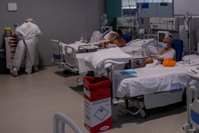 Ilustračný obrázok k článku Trenčianska nemocnica hlási výpadok lekárov: Prišlo aj k nárastu COVID pacientov