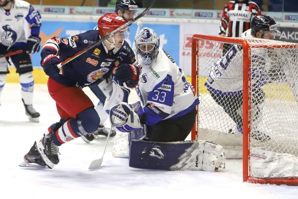 Ilustračný obrázok k článku Zvolenčania si schuti zastrieľali. Na popradskom ľade otočili zápas