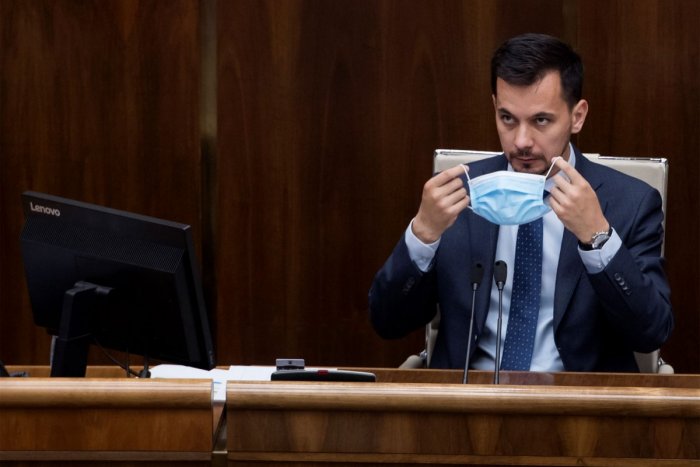 Ilustračný obrázok k článku Šeliga sa OBUL do opozície: Pekne si počkajte na riadne voľby a ďalšiu PORÁŽKU!