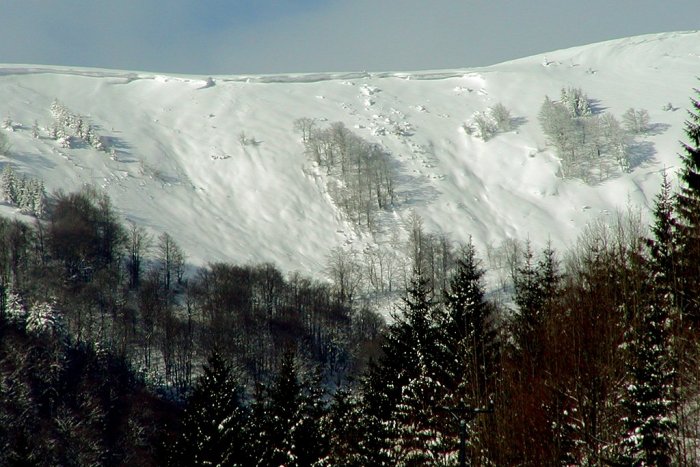 Ilustračný obrázok k článku Pred 100 rokmi spadla NAJTRAGICKEJŠIA lavína: Mala 18 obetí, išlo hlavne o deti