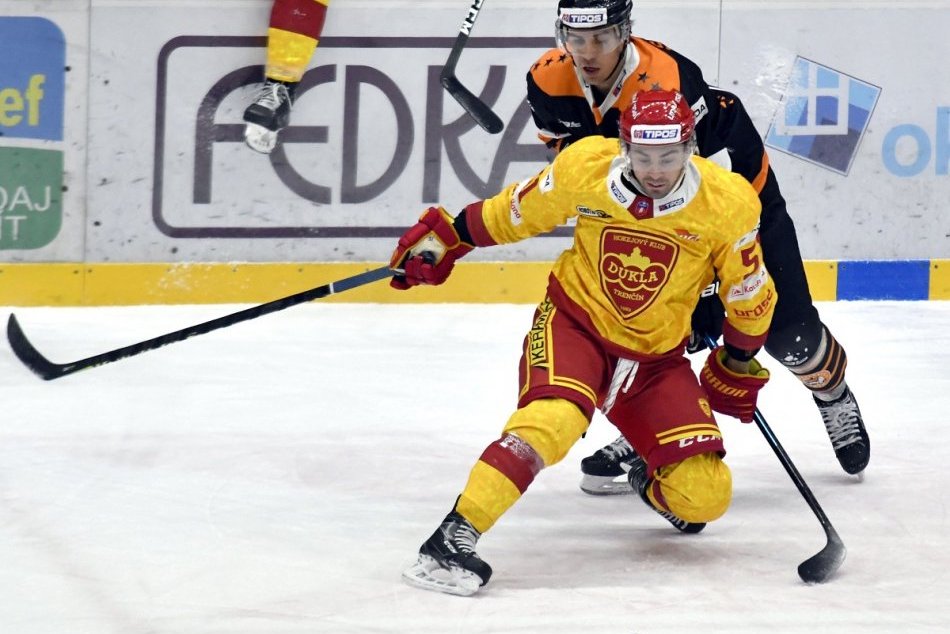 Ilustračný obrázok k článku Tvrdý trest pre trenčianskeho útočníka: Pri negatívnom scenári má po sezóne