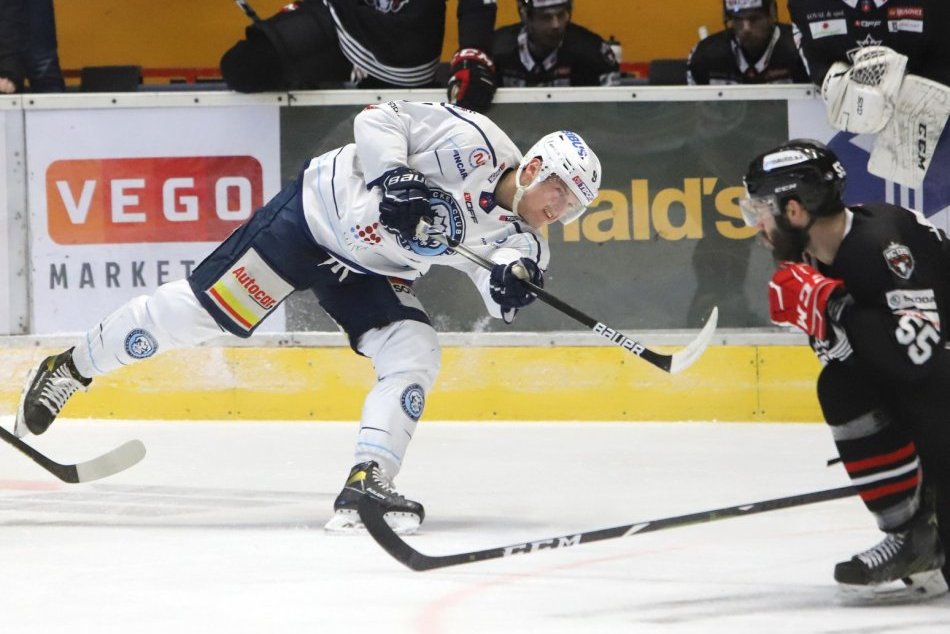 Ilustračný obrázok k článku Nitra inkasovala sedem gólov: Bystrického brankára neprekonala ani raz, FOTO