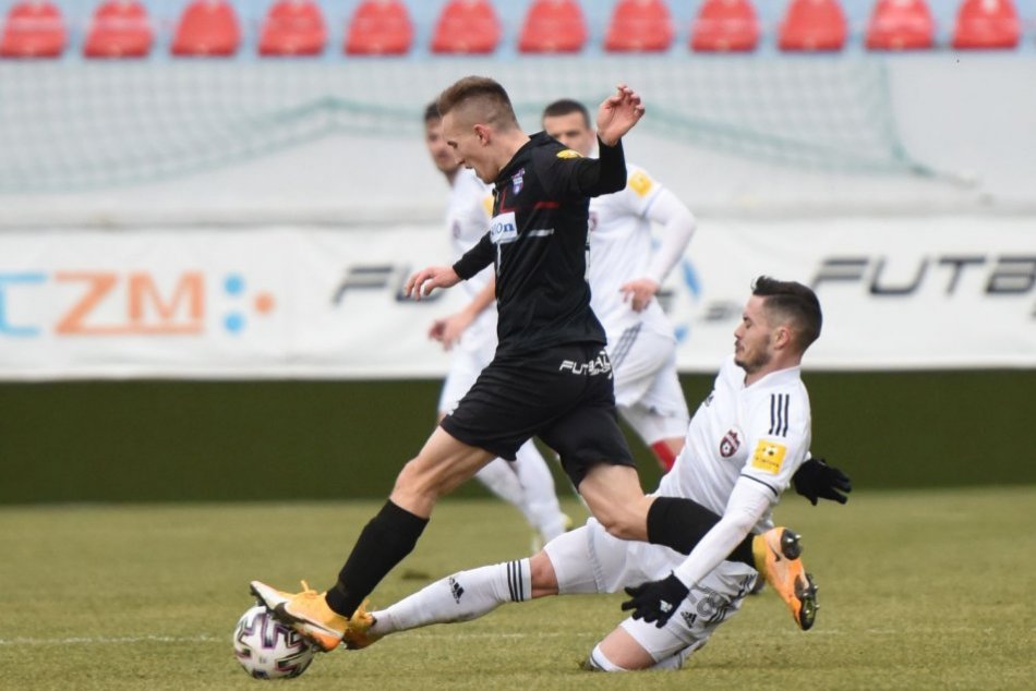 Ilustračný obrázok k článku Tréner Benkovský po prehre so Spartakom: Nebolo to dobré, akoby sme nemali silu