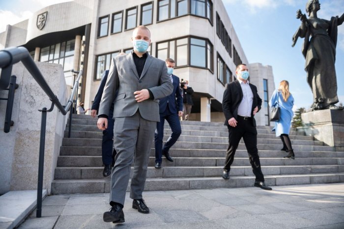 Ilustračný obrázok k článku Bývalý kotlebovec Mazurek chystá novú stranu: Ideme ZACHRÁNIŤ Slovensko!