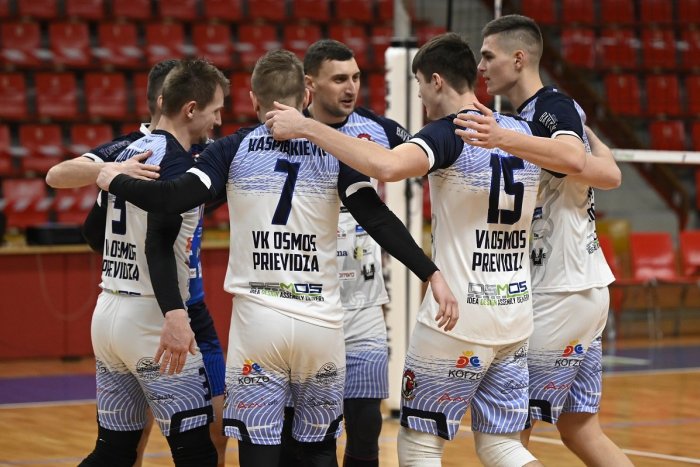Ilustračný obrázok k článku Prievidza ide obhajovať v play-off TITUL: Na zlatý hetrik to po zmenách nevyzerá