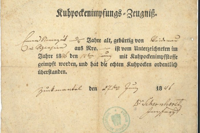 Ilustračný obrázok k článku Svedectvo z čias, keď umierali milióny detí: Bratislavskí lekári bojovali s epidémiou v celej monarchii