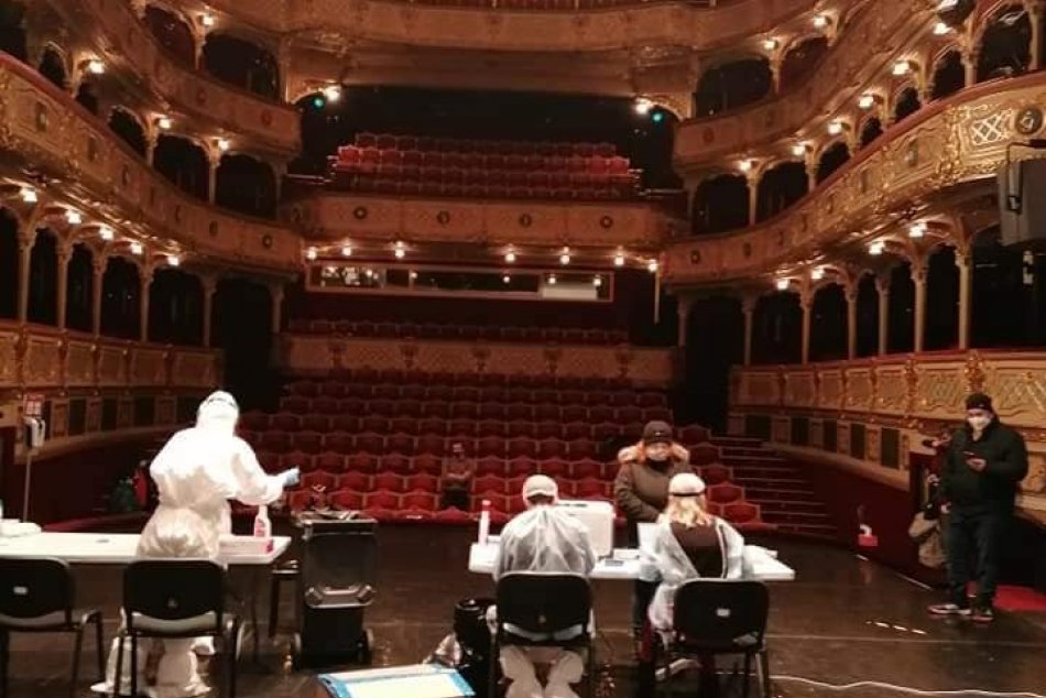 Ilustračný obrázok k článku Starosta Starého Mesta má už toho dosť! Testovať sa u nás nebude, odkazuje Petrovčik