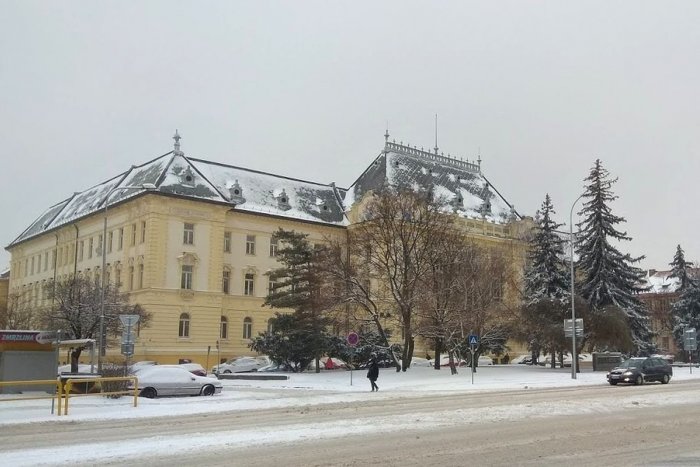 Ilustračný obrázok k článku Príde Nitra o krajský súd? Župní poslanci vyjadrili svoj nesúhlas