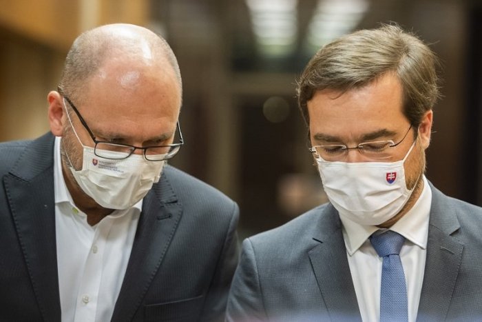 Ilustračný obrázok k článku Sulík má náhradu za Krajčího, ktorý ZLYHÁVA. Štve ho útok na "pyšnú princeznú" Remišovú