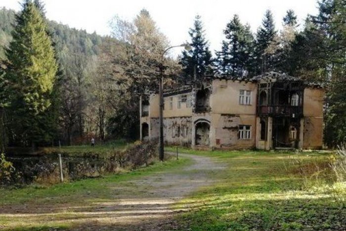 Ilustračný obrázok k článku Košická župa kúpi schátrané Turzovské kúpele. Ich budúce využitie je ešte otázne