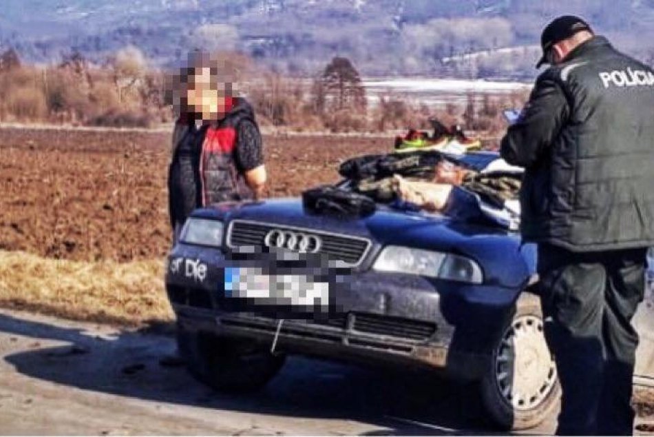 Ilustračný obrázok k článku Neďaleko Lučenca došlo k policajnej naháňačke: Zaznel aj výstrel, FOTO