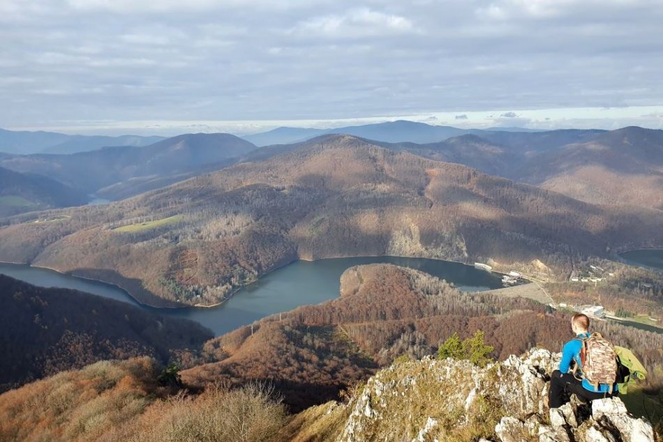 Ilustračný obrázok k článku Na Sivec chodí čoraz viac ľudí. Výhľad z neho je krásny v každom ročnom období, FOTO