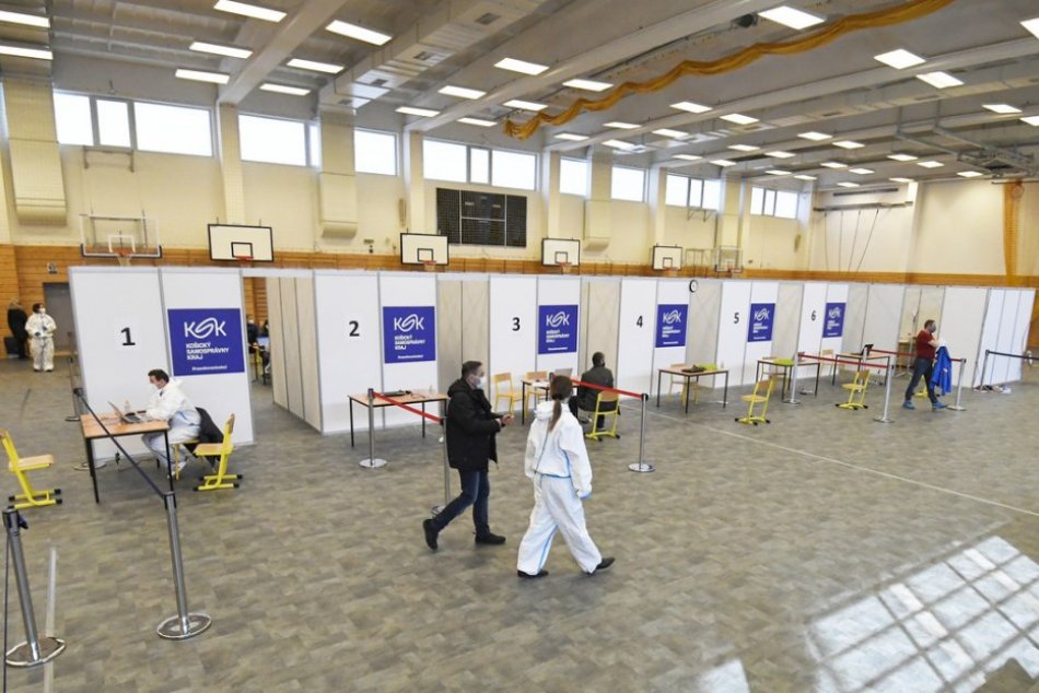 Ilustračný obrázok k článku Krajské očkovacie centrum ide naplno! Po Veľkej noci pribudne ďalšia vakcína