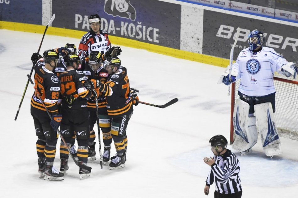 Ilustračný obrázok k článku Víťazná séria Nitry sa skončila: Žitného gól proti Košiciam nestačil, FOTO