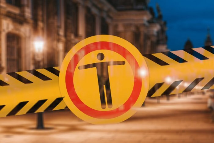 Ilustračný obrázok k článku Ľudia sú nedisciplinovaní, v hre je nočný ZÁKAZ vychádzania