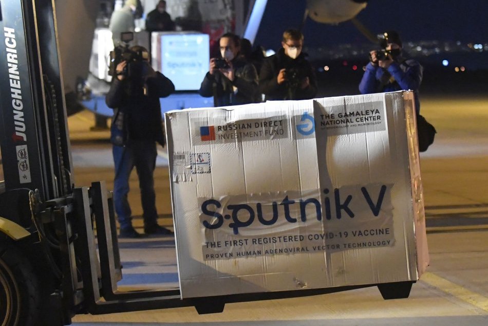 Ilustračný obrázok k článku Cesta k Sputniku viedla cez Maďarov: Matovič priznal, kto mu pomáhal