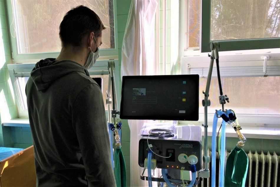 Ilustračný obrázok k článku Nemocnice sú prázdnejšie: Koľko ľudí je na umelej ventilácii a kde už nik neleží?