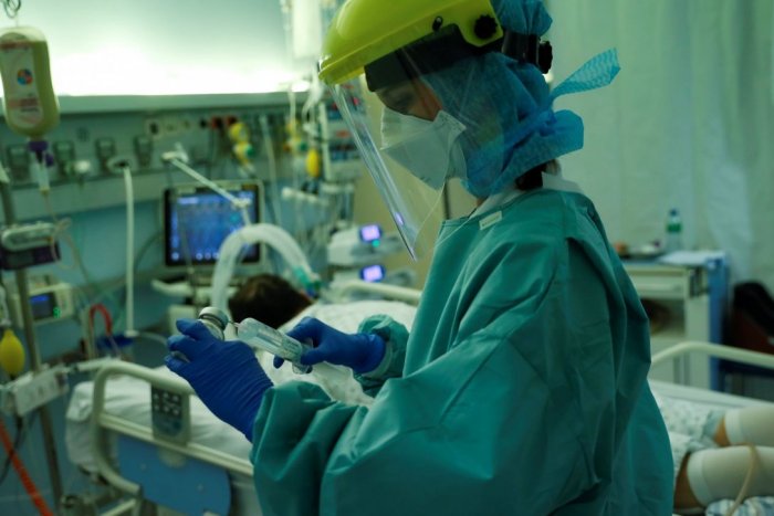 Ilustračný obrázok k článku Myslíte si, že koronavírus bude do konca roka FUČ? Odborník má na to jasný NÁZOR!