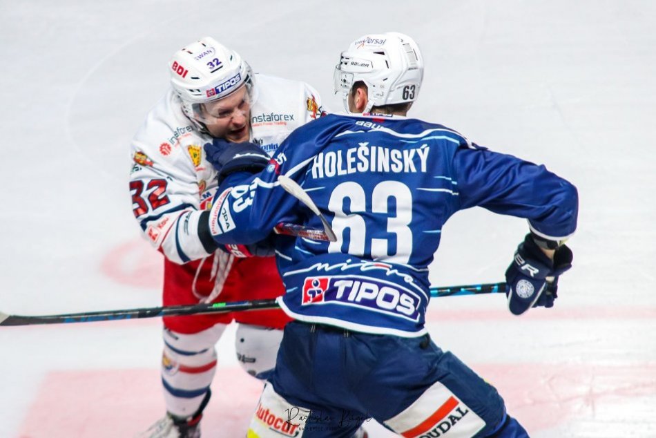 Ilustračný obrázok k článku Dôležité body v bojoch o play-off: Nitra doma porazila Zvolen, FOTO