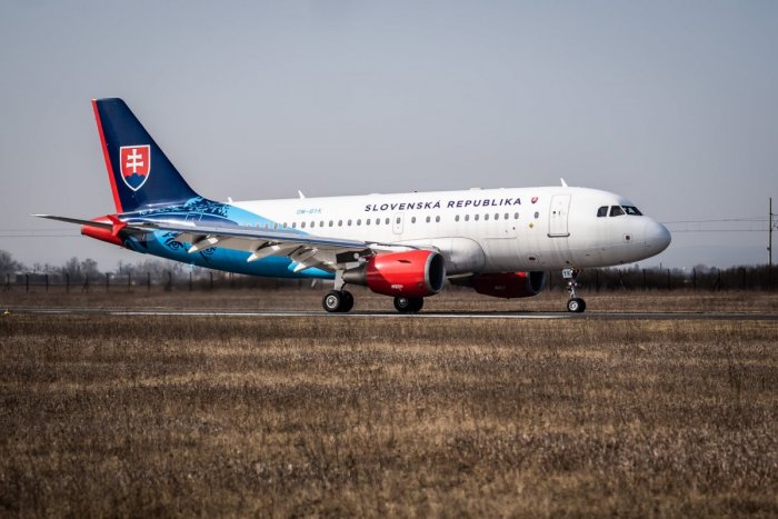 Ilustračný obrázok k článku Vládny ŠPECIÁL si to namieril priamo na "naše" letisko! Prečo pristál práve tam? FOTO