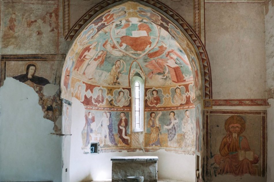 Ilustračný obrázok k článku Na Gemeri opäť sprístupnia vybrané gotické kostoly: Kam všade budete môcť zavítať?