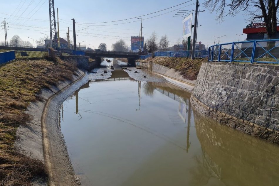 Ilustračný obrázok k článku Mlynský náhon začali vypúšťať. Prečo a ako dlho bude bez vody? FOTO