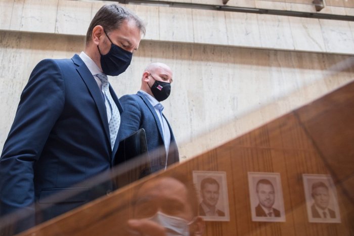 Ilustračný obrázok k článku Matovič je po roku vlády hromozvodom HNEVU a rozčarovania, tvrdí Slosiarik z Focusu