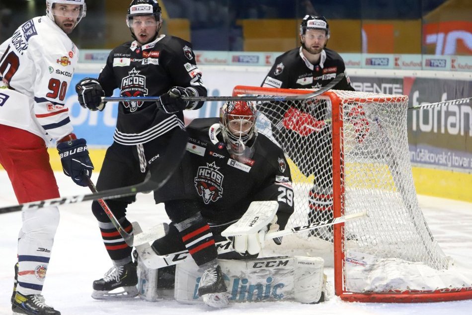 Ilustračný obrázok k článku Vyrovnané pohronské derby Bystrice so Zvolenom sa rozhodlo až v predĺžení, FOTO